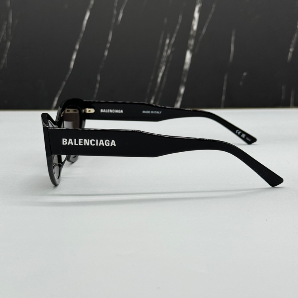 NEW BB0306S 001 BALENCIAGA BLACK CAT EYE WOMEN BALENCIAGA SUNGLASSES - Picture 8 of 12